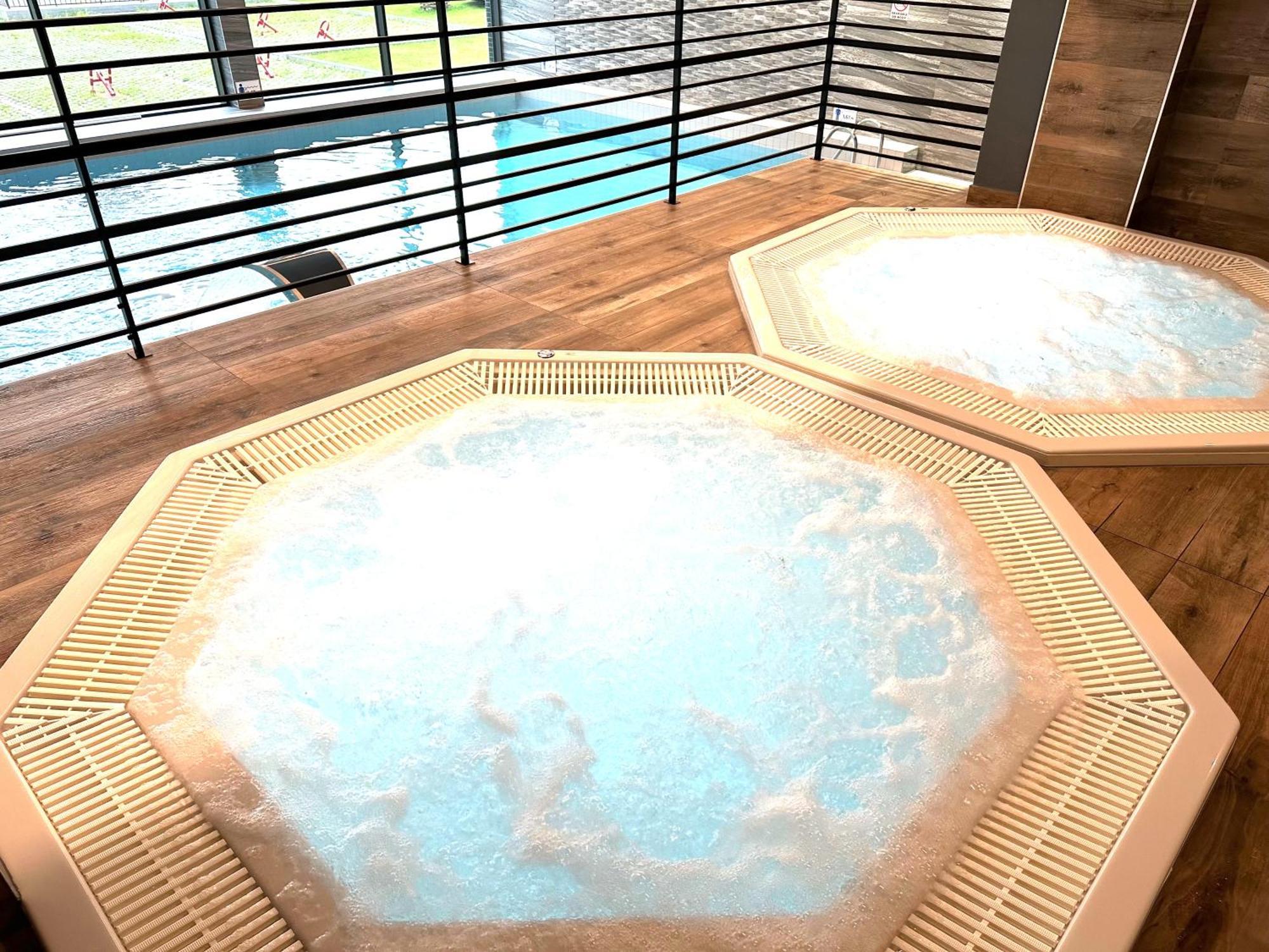 Baltic Style Spa Apartment - Free Swimming Pool, Saunas & Fitness - Kasprowicza 20 Apartment *